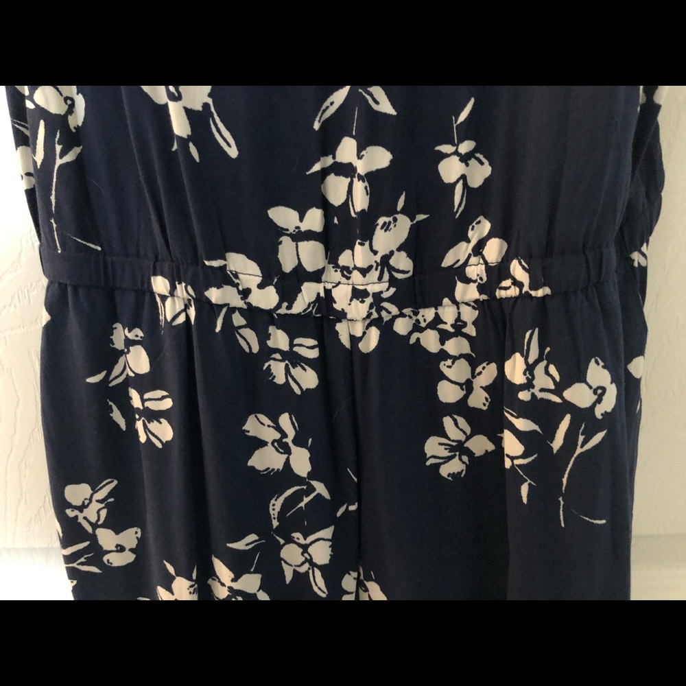 Gap XS navy blue and white jumpsuit romper - Picture 3 of 4